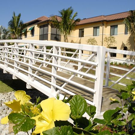 Naples Bay Resort & Marina Exteriör bild