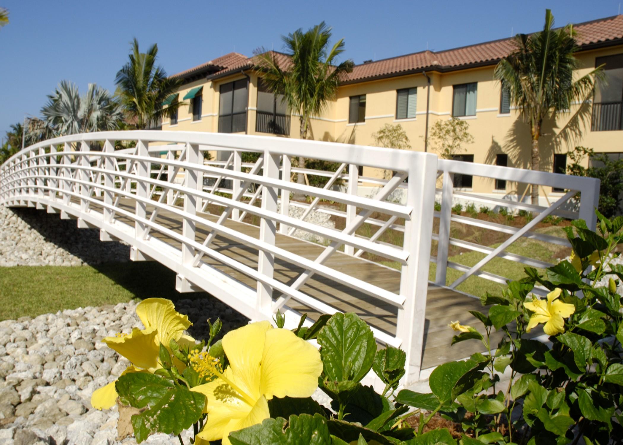 Naples Bay Resort & Marina Exteriör bild